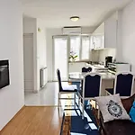 Nice And Fun Apartment Ranka
